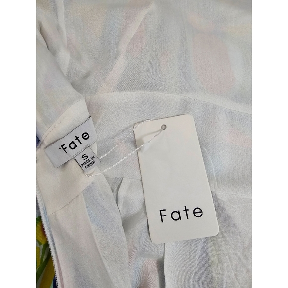 Fate White Multicolored Open Tie Back Pleated Maxi Dress - Picture 9 of 12